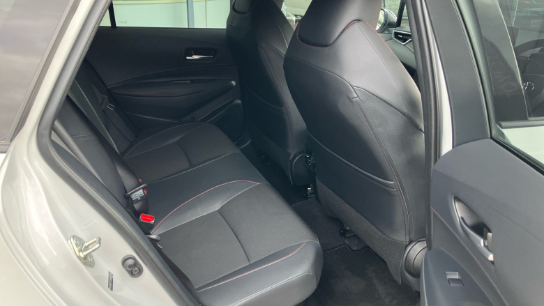 Toyota Corolla 2.0 Hybrid GR Sport 5dr CVT Hybrid Estate